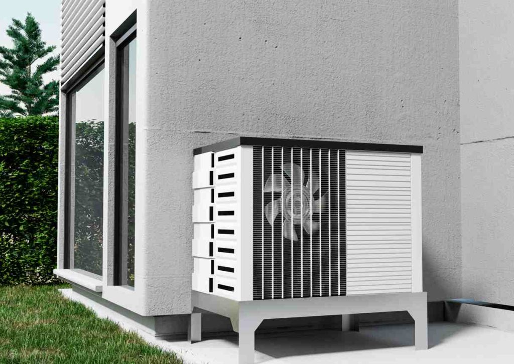 Installation extérieure d'une pompe à chaleur dans le cadre des aides et primes rénovation chauffage.